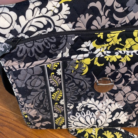 Vera Bradley Over The Shoulder Laptop Bag - Picture 5 of 6